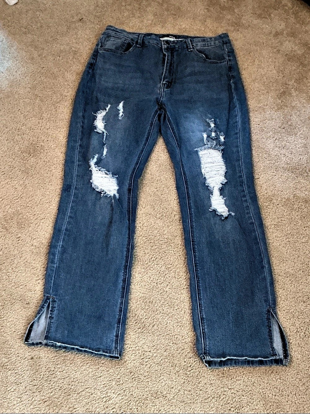 Fashion Nova Distressed Flare Jeans in Blue